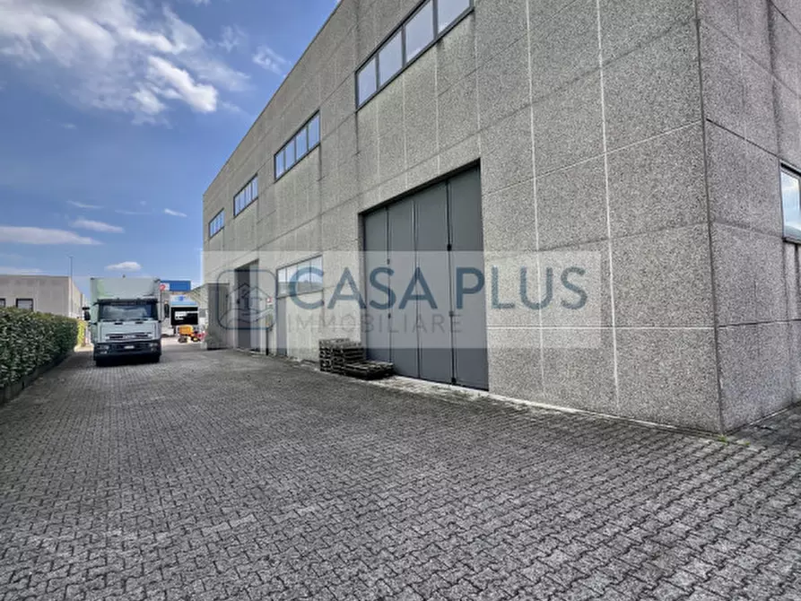 Immagine 8 di Capannone industriale in vendita  a Tombolo