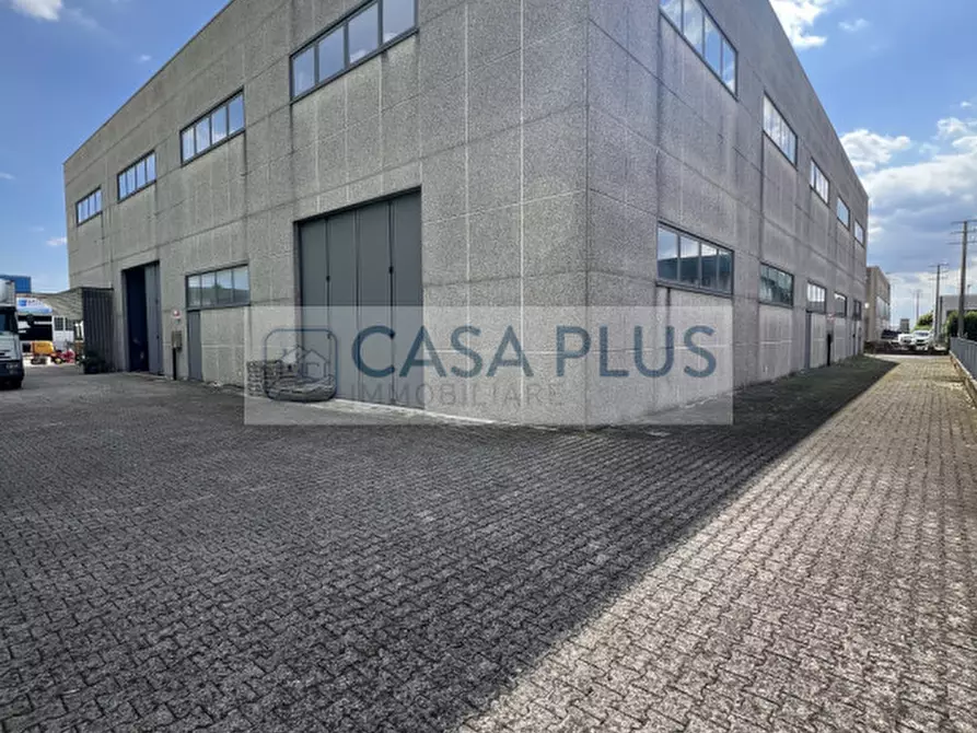 Immagine 10 di Capannone industriale in vendita  a Tombolo