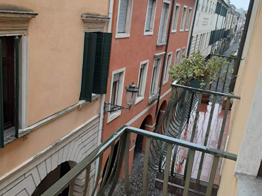 Immagine 2 di Appartamento in vendita  in Piazza Capitaniato a Padova