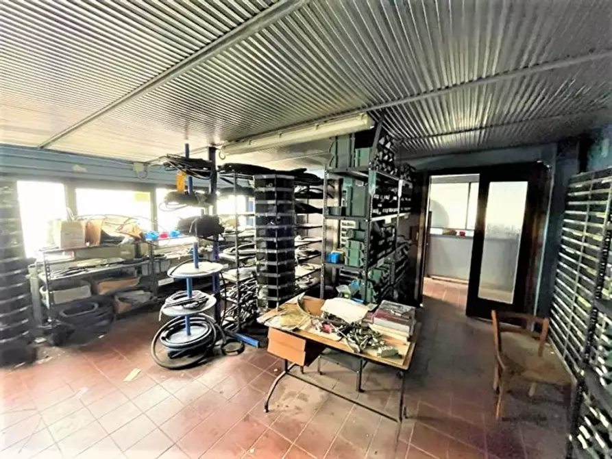 Immagine 3 di Capannone industriale in vendita  in Via Roma 16 a Nogarole Rocca
