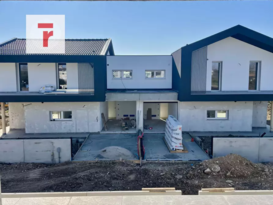 Immagine 3 di Casa bifamiliare in vendita  in Via Milano a Albignasego