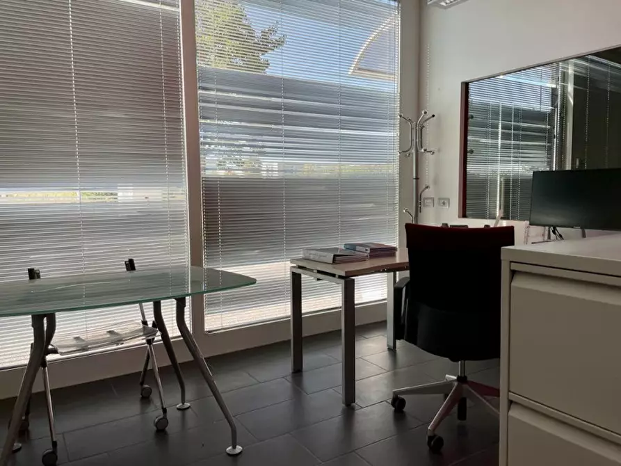 Immagine 16 di Capannone industriale in affitto  in Dei Terrazzieri 2/1 a Carpi