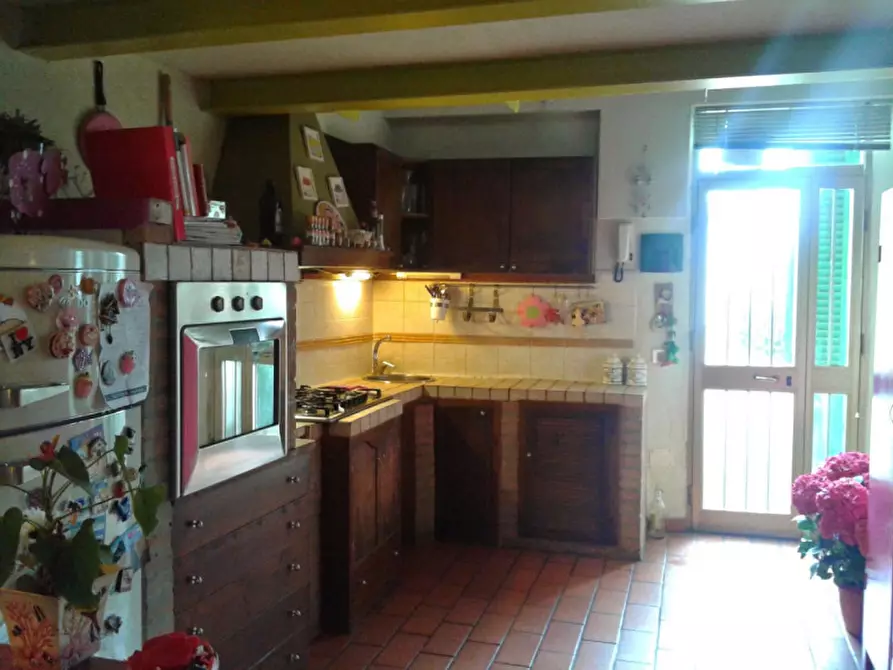 Immagine 1 di Palazzo in vendita  in Vicolo della Tolla a Piombino