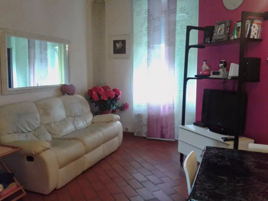 Immagine 6 di Palazzo in vendita  in Vicolo della Tolla a Piombino