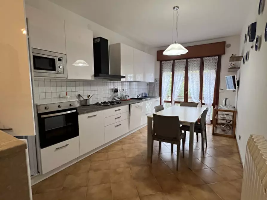 Immagine 2 di Appartamento in affitto  in Via Martiri della Libertà a Este