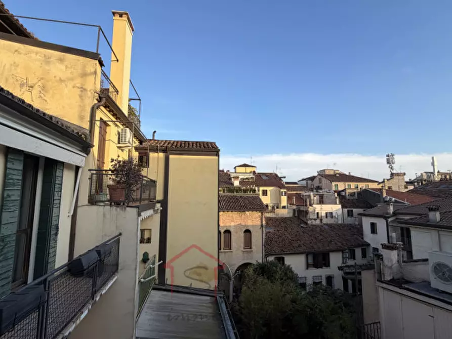 Immagine 30 di Appartamento in affitto  in Via Francesco Squarcione 5 a Padova