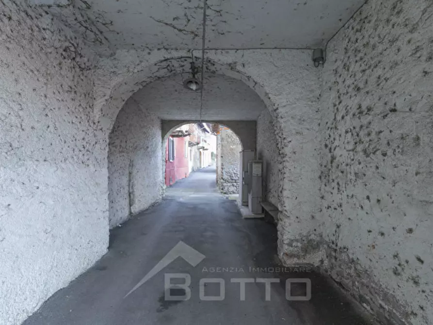 Immagine 14 di Villetta a schiera in vendita  in Via San Giuseppe n 18 a Serravalle Sesia