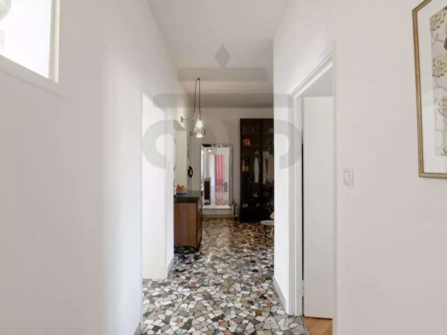 Immagine 31 di Appartamento in vendita  in Via Lungotalvera S.Quirino 22 a Bolzano