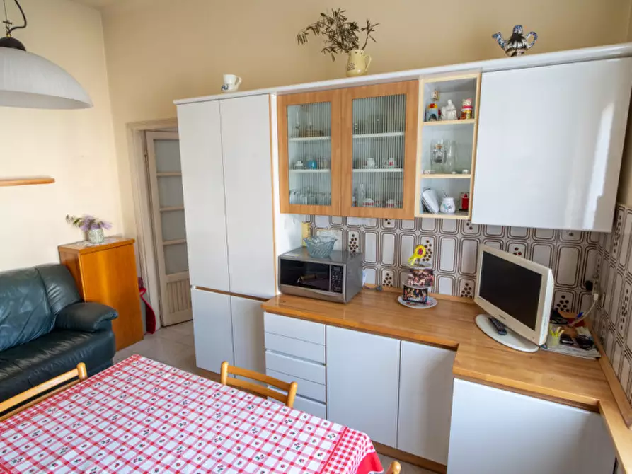 Immagine 6 di Appartamento in vendita  in Via Giuseppe Mazzini 38 a Biassono