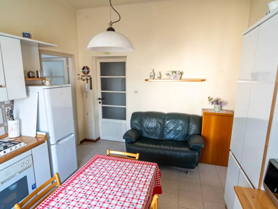 Immagine 7 di Appartamento in vendita  in Via Giuseppe Mazzini 38 a Biassono