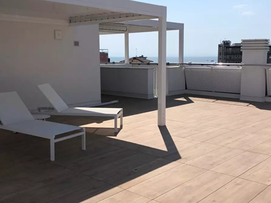 Immagine 2 di Attico in vendita  a Lignano Sabbiadoro
