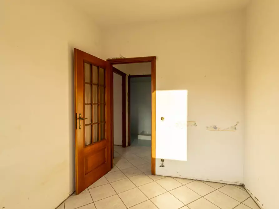 Immagine 13 di Appartamento in vendita  in via ducale n 19 a Serravalle Sesia