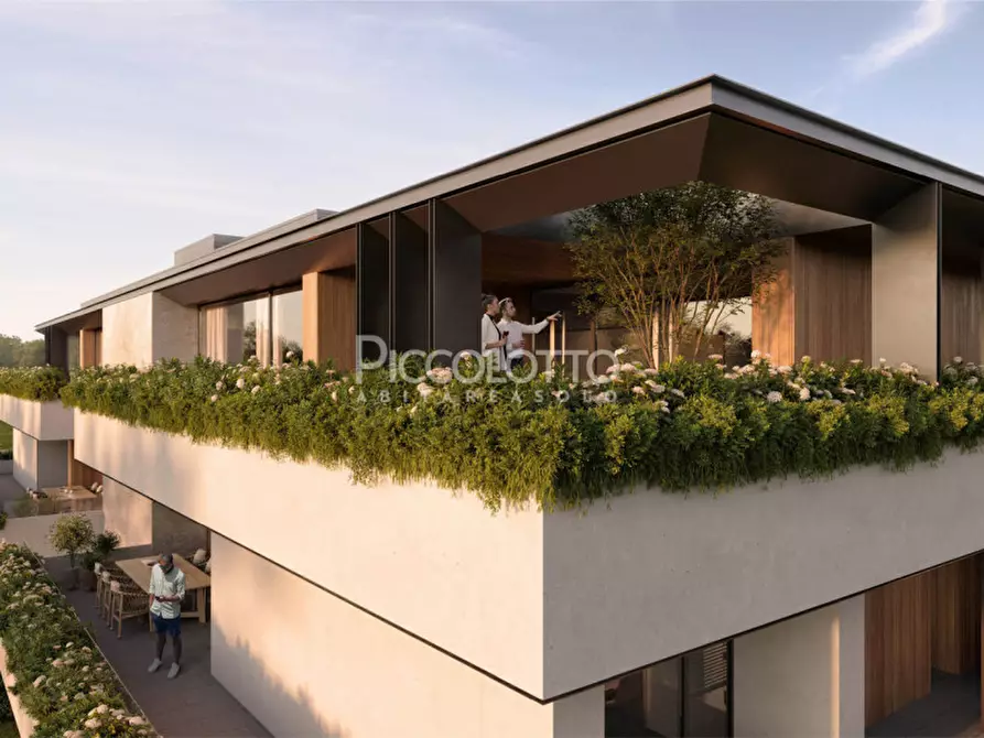 Immagine 10 di Appartamento in vendita  in via Benedetto Marcello a Montebelluna