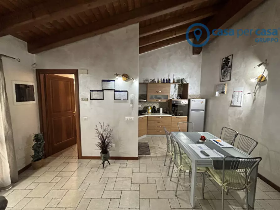 Immagine 3 di Appartamento in vendita  a Rovigo