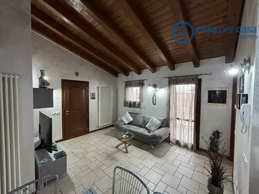 Immagine 4 di Appartamento in vendita  a Rovigo