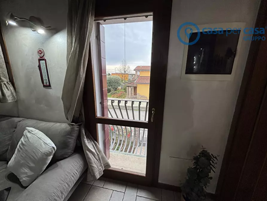 Immagine 9 di Appartamento in vendita  a Rovigo