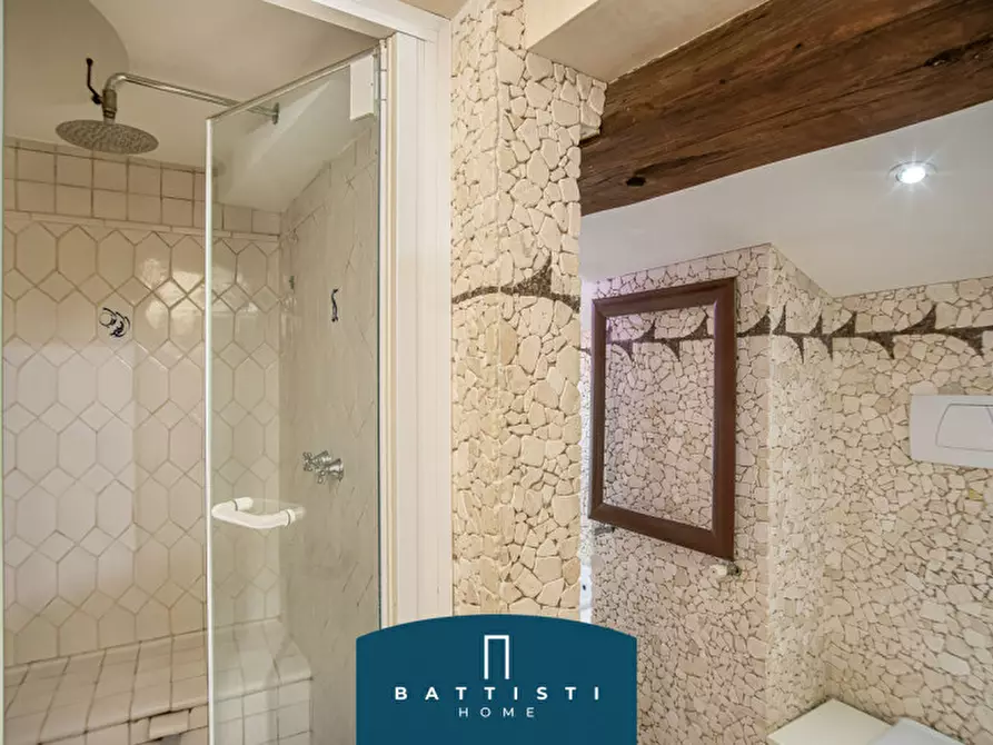 Immagine 21 di Attico in affitto  in Via del Pellegrino a Roma