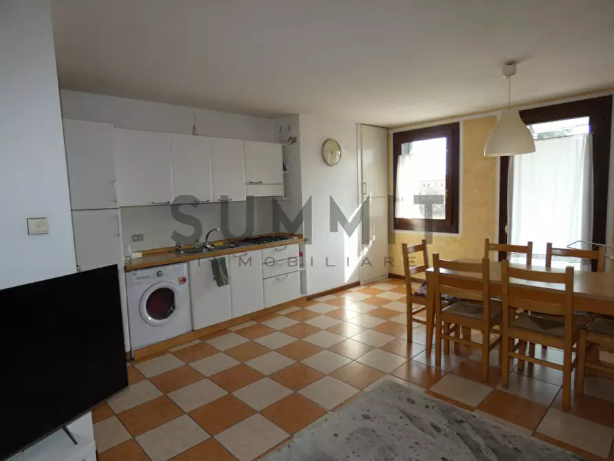 Immagine 1 di Appartamento in vendita  in Via Don Francesco Faccin a Schio