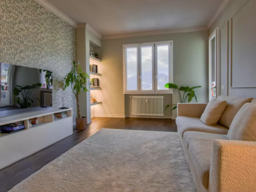 Immagine 1 di Appartamento in vendita  a Prato