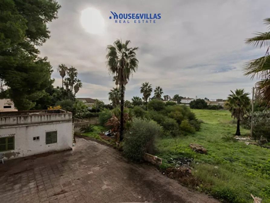 Immagine 15 di Villa in vendita  in VIA DEI TRIREMI a Siracusa