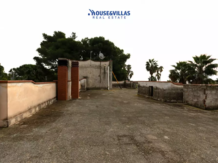 Immagine 20 di Villa in vendita  in VIA DEI TRIREMI a Siracusa