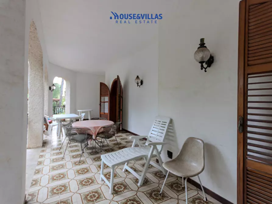 Immagine 25 di Villa in vendita  in VIA DEI TRIREMI a Siracusa