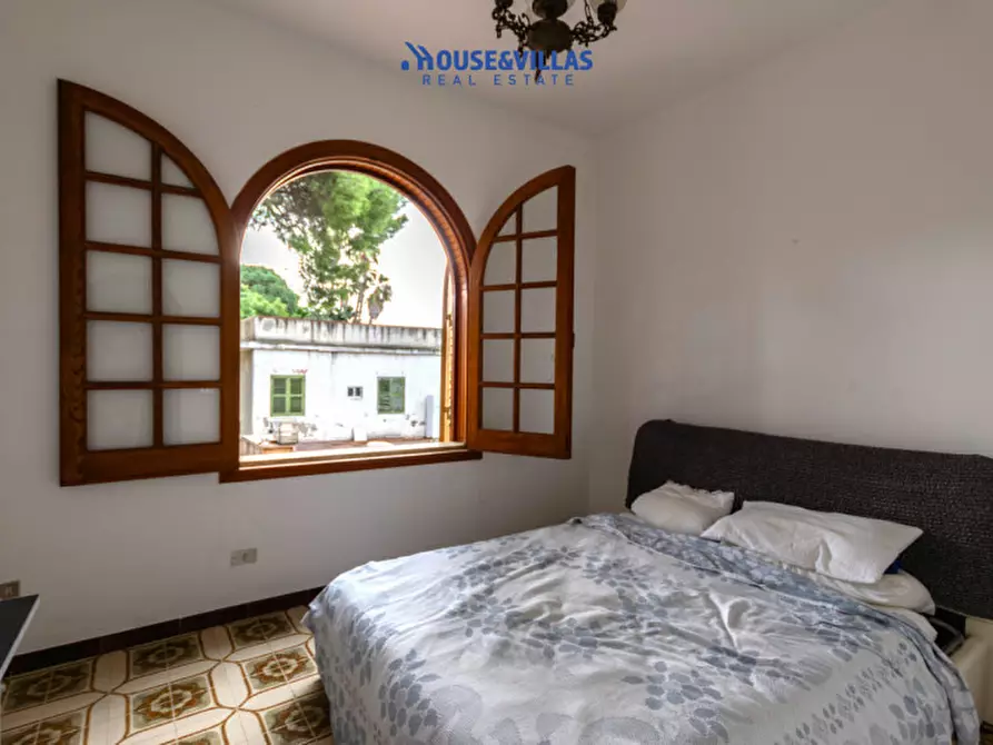 Immagine 30 di Villa in vendita  in VIA DEI TRIREMI a Siracusa