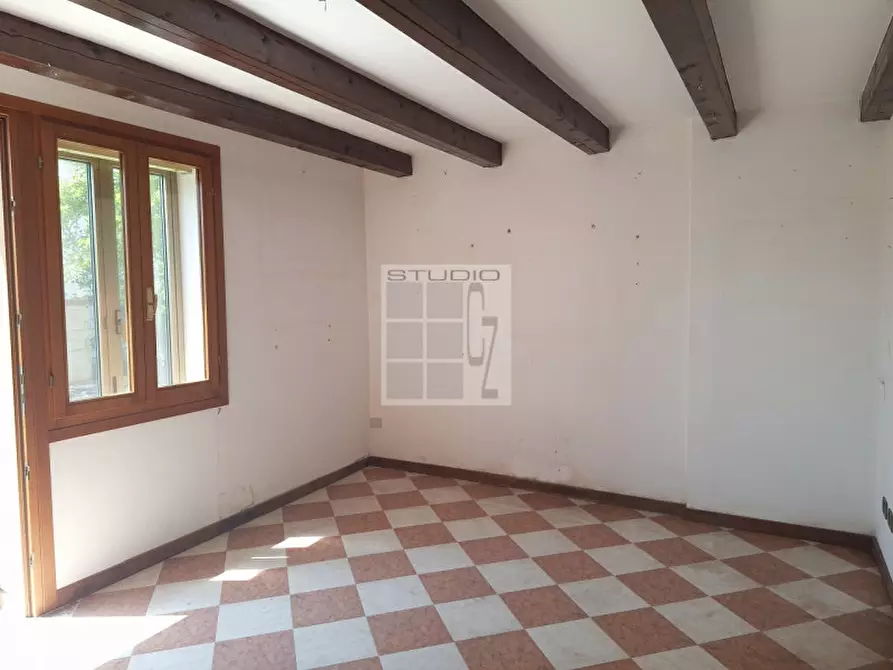 Immagine 2 di Casa indipendente in vendita  in Via Regina Cornaro a Piombino Dese