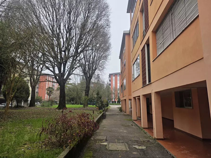 Immagine 1 di Appartamento in vendita  in VIA ALBERTO RIVA VILLASANTA, 4 a Padova