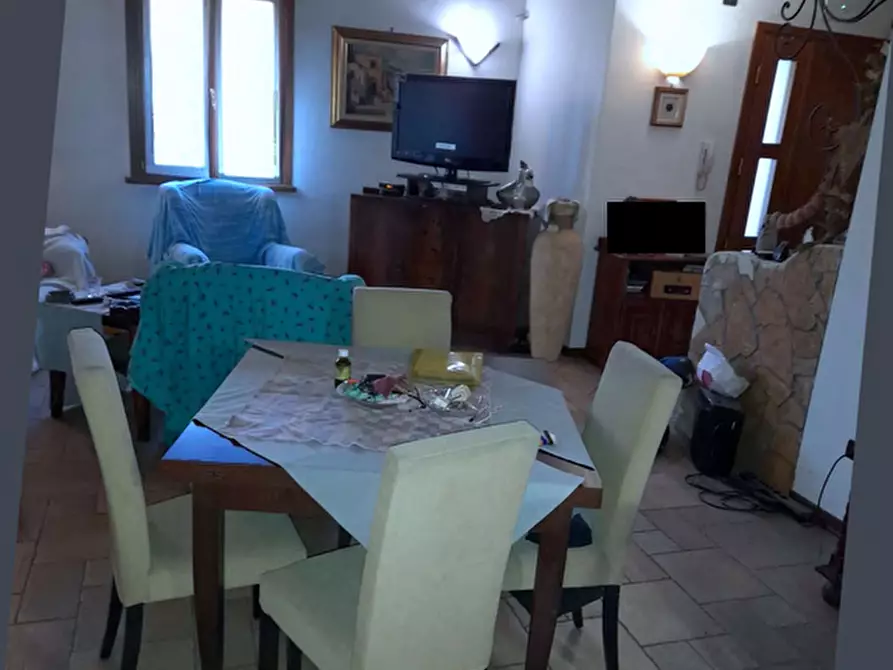 Immagine 2 di Casa indipendente in vendita  in Via Runchie, 30 a Azzano Decimo