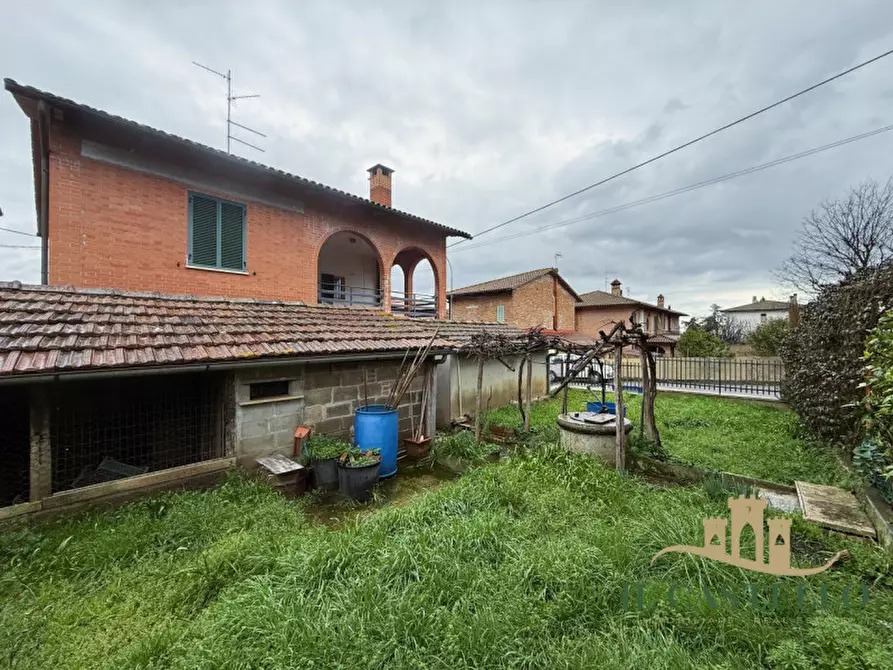 Immagine 28 di Casa indipendente in vendita  in Via Chieti a Montepulciano