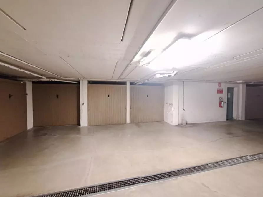 Immagine 11 di Appartamento in vendita  in Via Giovanni Pascoli a Rovigo