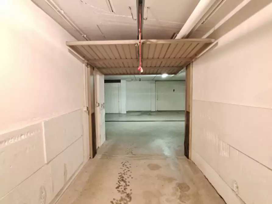 Immagine 12 di Appartamento in vendita  in Via Giovanni Pascoli a Rovigo