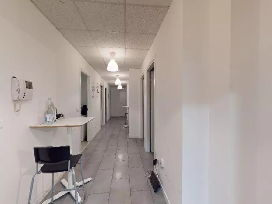 Immagine 19 di Camera in affitto  in Via Felice Casati, 39 a Milano