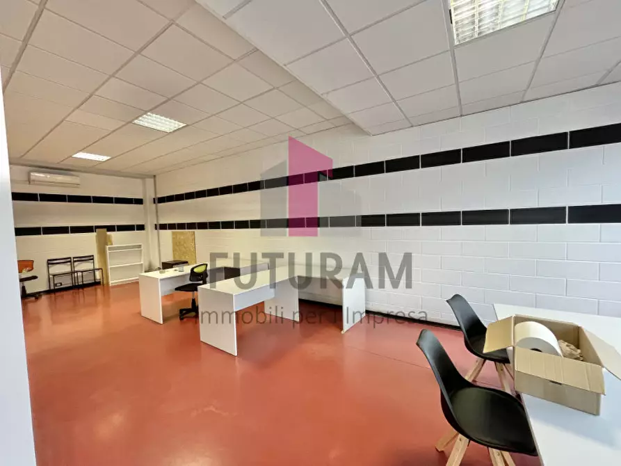 Immagine 18 di Ufficio in affitto  in Via Roma 1 a Camisano Vicentino