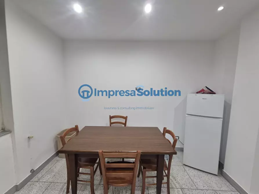 Immagine 6 di Camera in affitto  in Via Giacomo Savarese a Napoli