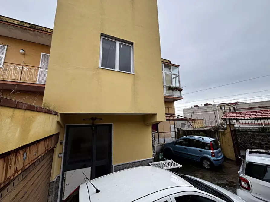 Immagine 4 di Casa bifamiliare in vendita  in VIA CARPINONE N°1 a Torre Del Greco