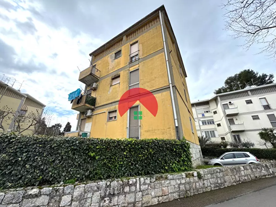 Immagine 1 di Appartamento in vendita  in Via Genova a Matera