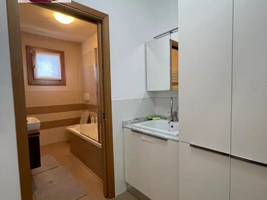 Immagine 11 di Appartamento in vendita  in Viale Silvestro Camerini a Piazzola Sul Brenta
