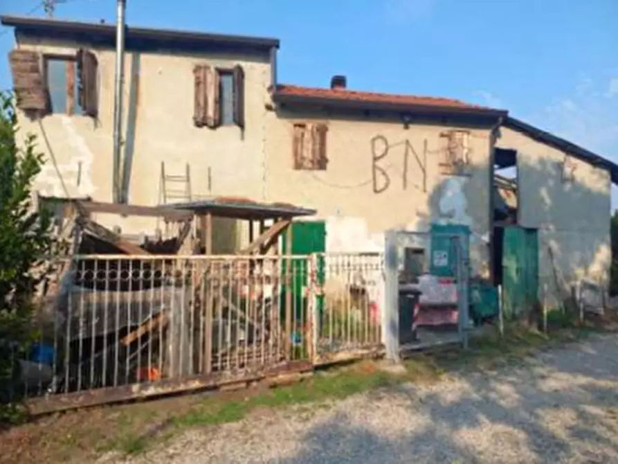 Immagine 1 di Casa indipendente in vendita  in Via Ponte, 6 a Piazzola Sul Brenta