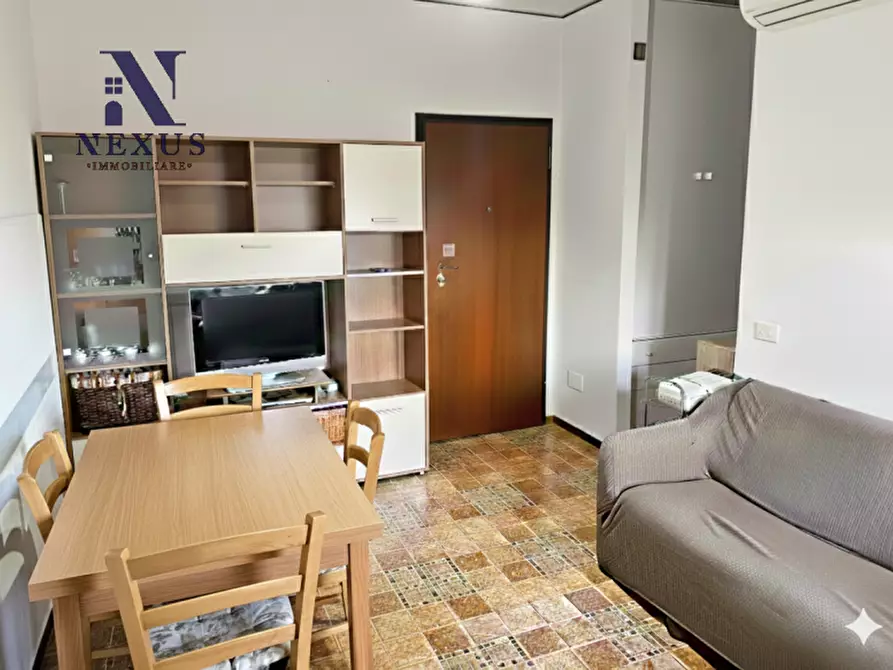 Immagine 4 di Appartamento in vendita  in Strada Nazionale Adriatica Sud 399 a Fano