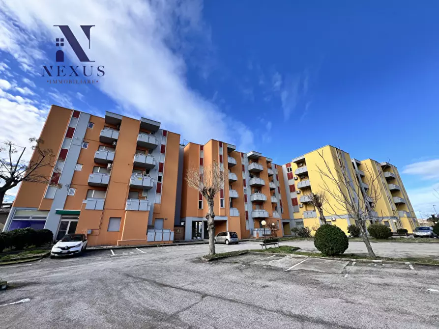 Immagine 13 di Appartamento in vendita  in Strada Nazionale Adriatica Sud 399 a Fano