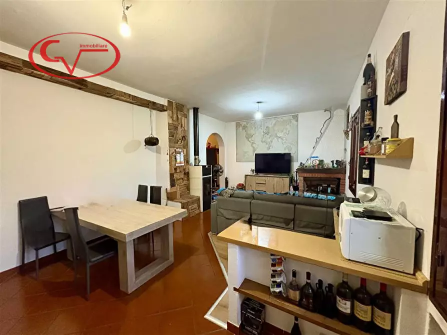 Immagine 3 di Appartamento in vendita  in Castiglion Ubertini a Terranuova Bracciolini