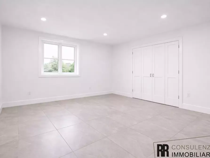 Immagine 4 di Villetta a schiera in vendita  in Via Carnerona a Valeggio Sul Mincio