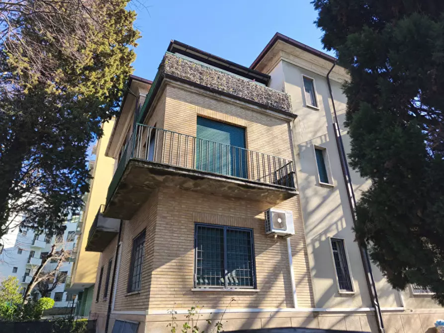 Immagine 11 di Appartamento in vendita  in FRANCESCO FILELFO a Macerata