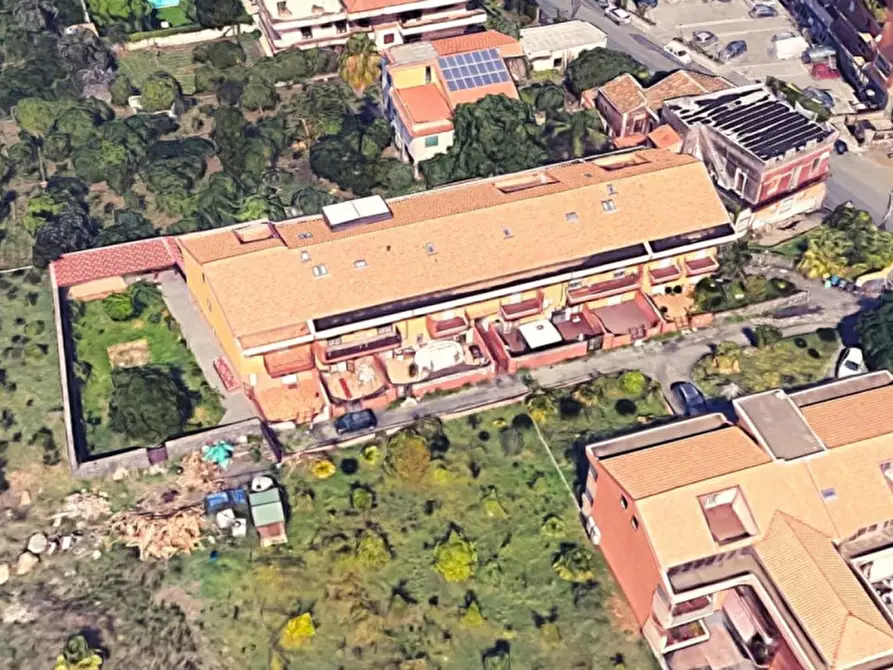 Immagine 3 di Posto auto in vendita  in Viale delle Provincie, Giarre CT, Italia a Giarre