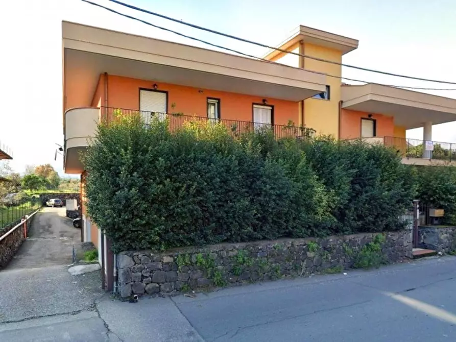 Immagine 2 di Posto auto in vendita  in Viale delle Provincie, Giarre CT, Italia a Giarre