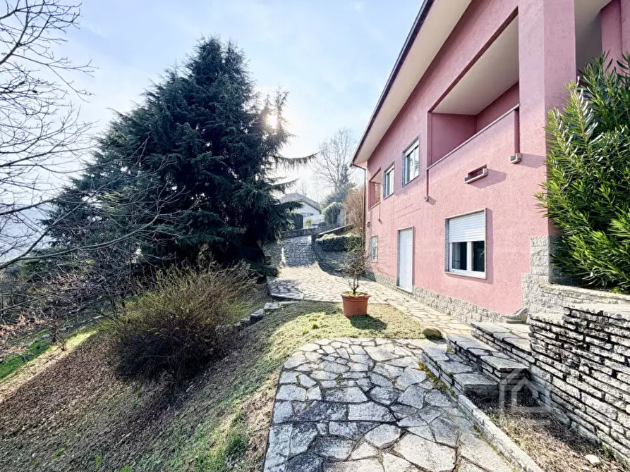 Immagine 33 di Villa in vendita  in Via Rossina 1 a Castagneto Po