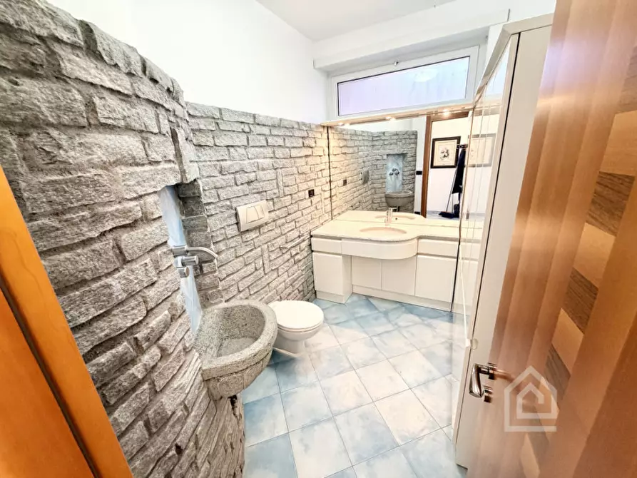 Immagine 42 di Villa in vendita  in Via Rossina 1 a Castagneto Po