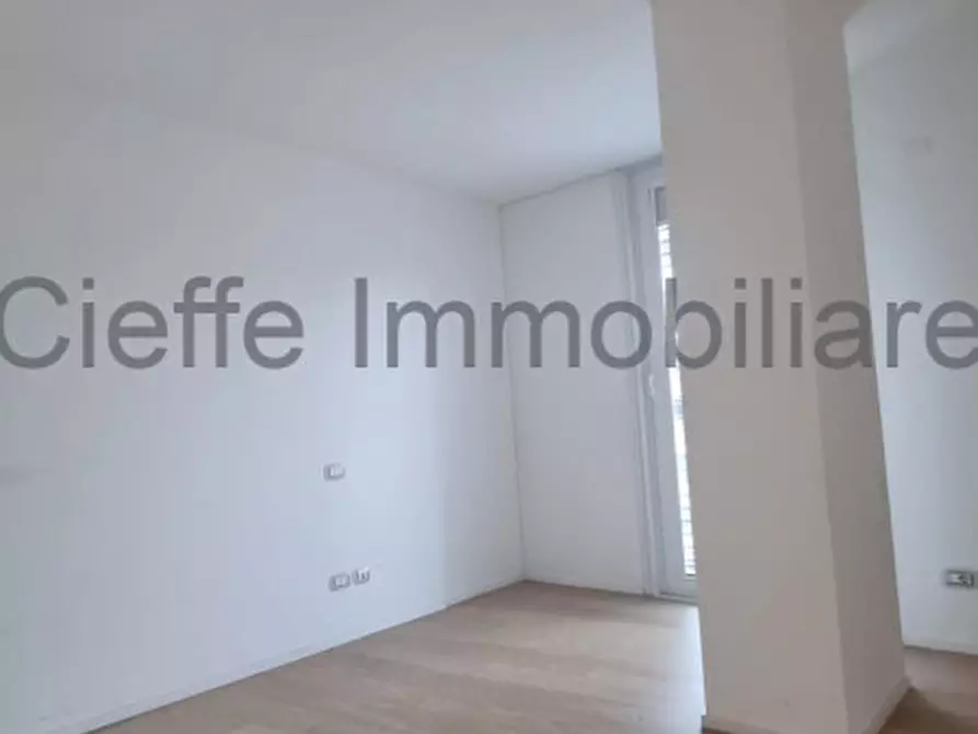 Immagine 6 di Appartamento in vendita  in Largo Europa a Padova